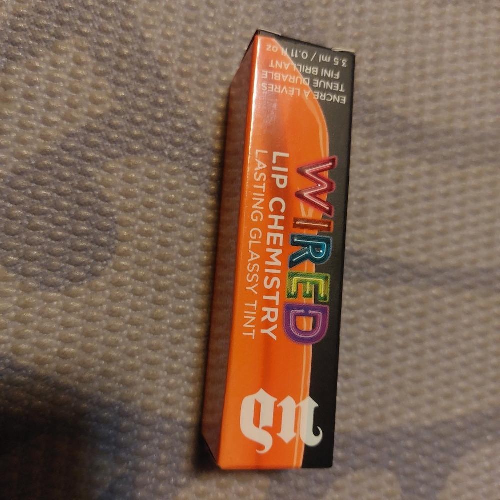 Urban Decay Wired Glassy Lip Tint in Switch (coral)